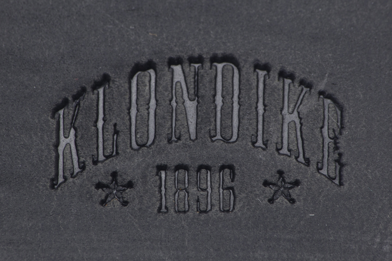Klondike 1896 Бумажник KLONDIKE Yukon, натуральная кожа в черном цвете, 12,5 х 3 х 9,5 см Арт.: KD1112-01