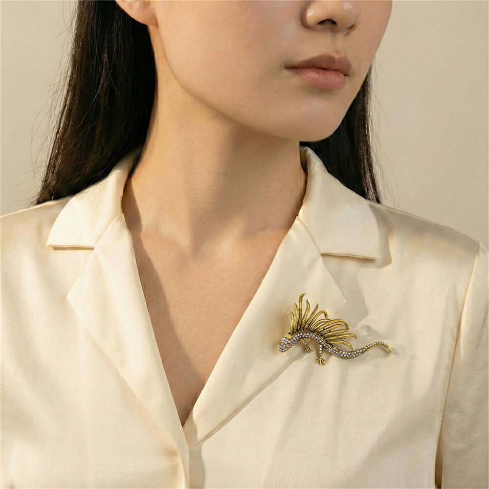 Fiore Luna Брошь Dragon чешский бриллиант Fiore Luna BR15080 M/G Арт.: BR15080 M/G