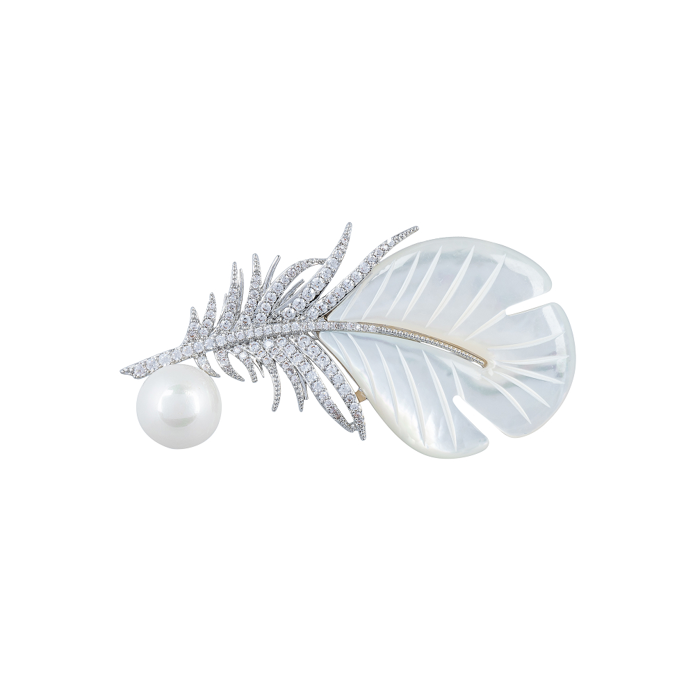 Fiore Luna Брошь Перо Natural shell + Artificial pearl Арт.: XR07613A1 S