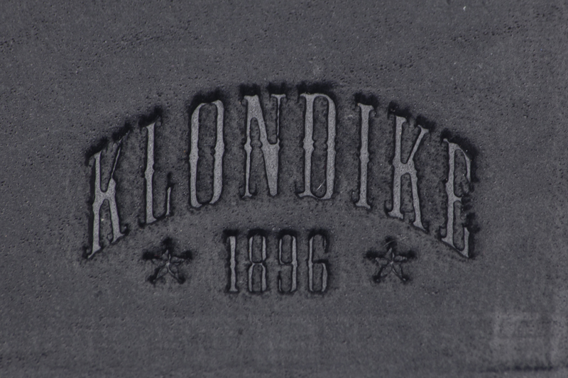 Klondike 1896 Бумажник KLONDIKE Yukon, натуральная кожа в черном цвете, 10,5 х 2,5 х 9 см Арт.: KD1116-01