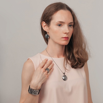 Серьги  Fiore Luna  AE00230-1 BW/S 