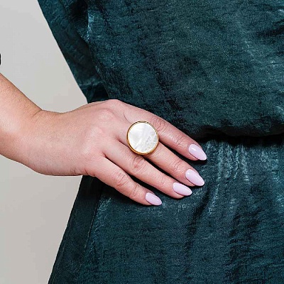 Кольцо SHELL WHITE  Fiore Luna  KR01734-3/9 BW/G 