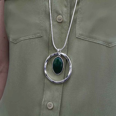 Колье GREEN AGATE  Fiore Luna  LN5145 G/S 