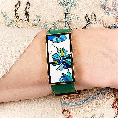 Браслет на зеленом кожаном ремешке  Fiore Luna  CB13599-3 