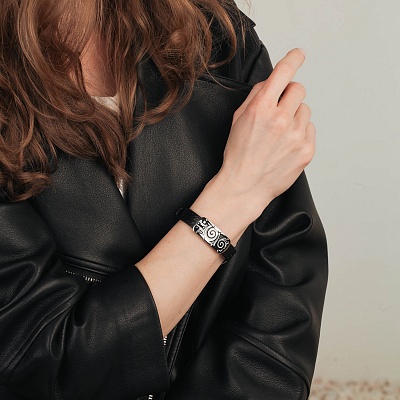 Браслет на кожаном черном ремешке  Fiora Luna  MKOB0171-1 S 