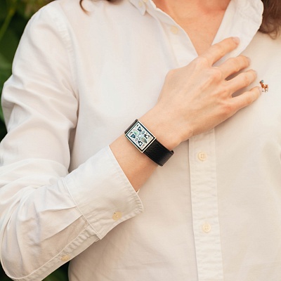 Браслет на кожаном черном ремешке  Fiore Luna  CB01688-2 BW/S 