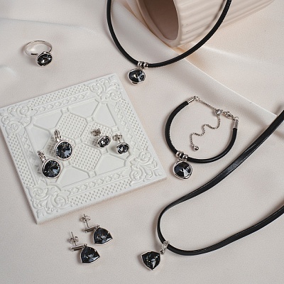 Колье Silver Night / Black Leather  Fiore Luna  B2110SW-N06.3 BW/S 