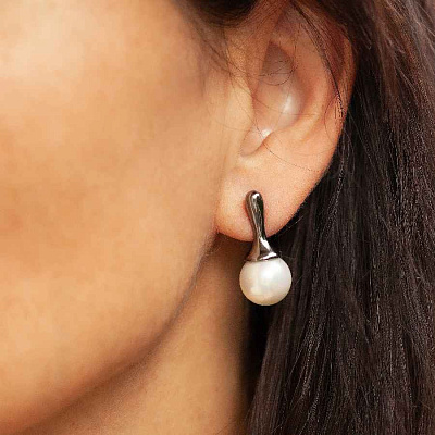 Серьги White Pearl Possebon *A0657.1 BW  Possebon  *A0657.1 BW 