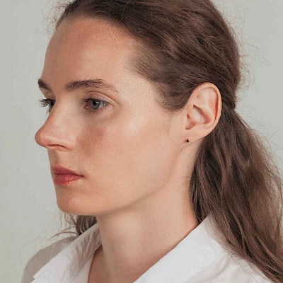 Пусеты Cubic zirconia Garnet  Fiora Luna  SWE0128 GR S 