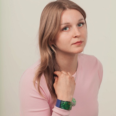 Браслет на кожаном синем ремешке  Fiore Luna  CB01319-17 G/S 