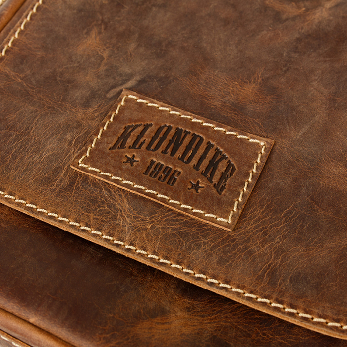 Klondike 1896 Сумка-планшет KLONDIKE Native, натуральная кожа в коричневом цвете, 23 х 7 х 24 см Арт.: KD1127-03